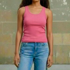 Simply by e Women’s Pink Ribbed Tank Top, Medium